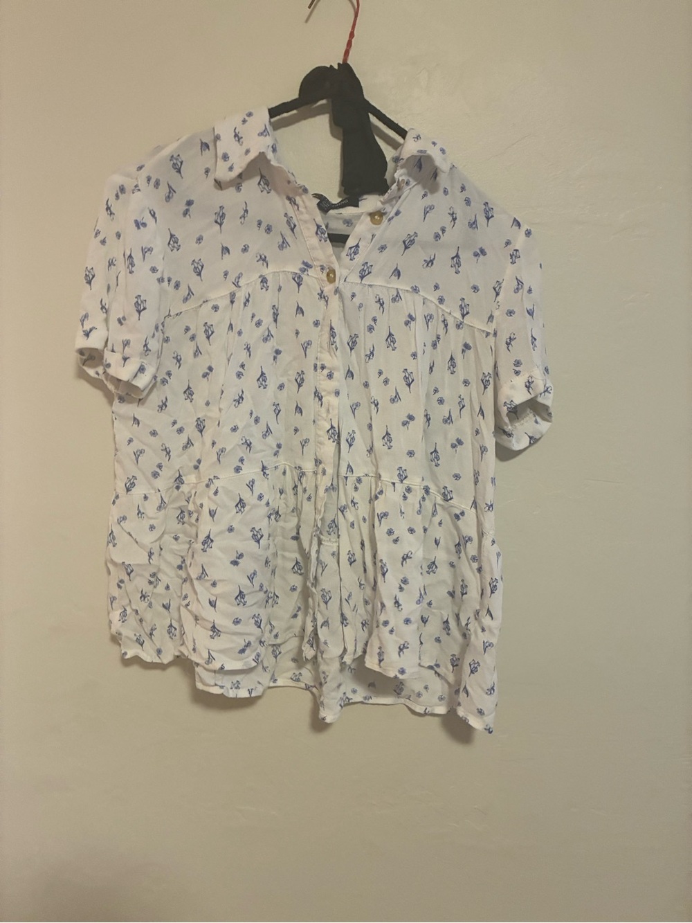 White Short-Sleeve Peplum Button-Front Top with Blue Floral Print